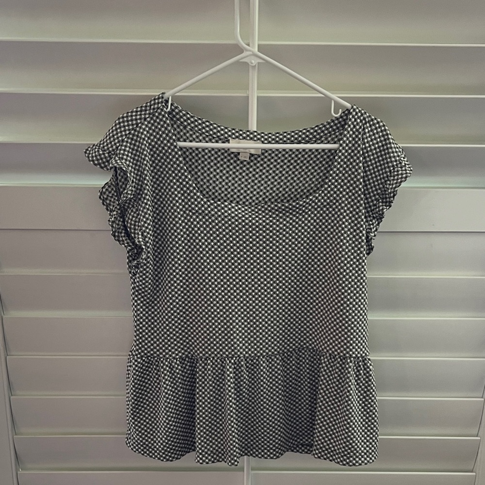Olive & White Geometric Peplum Top - Women